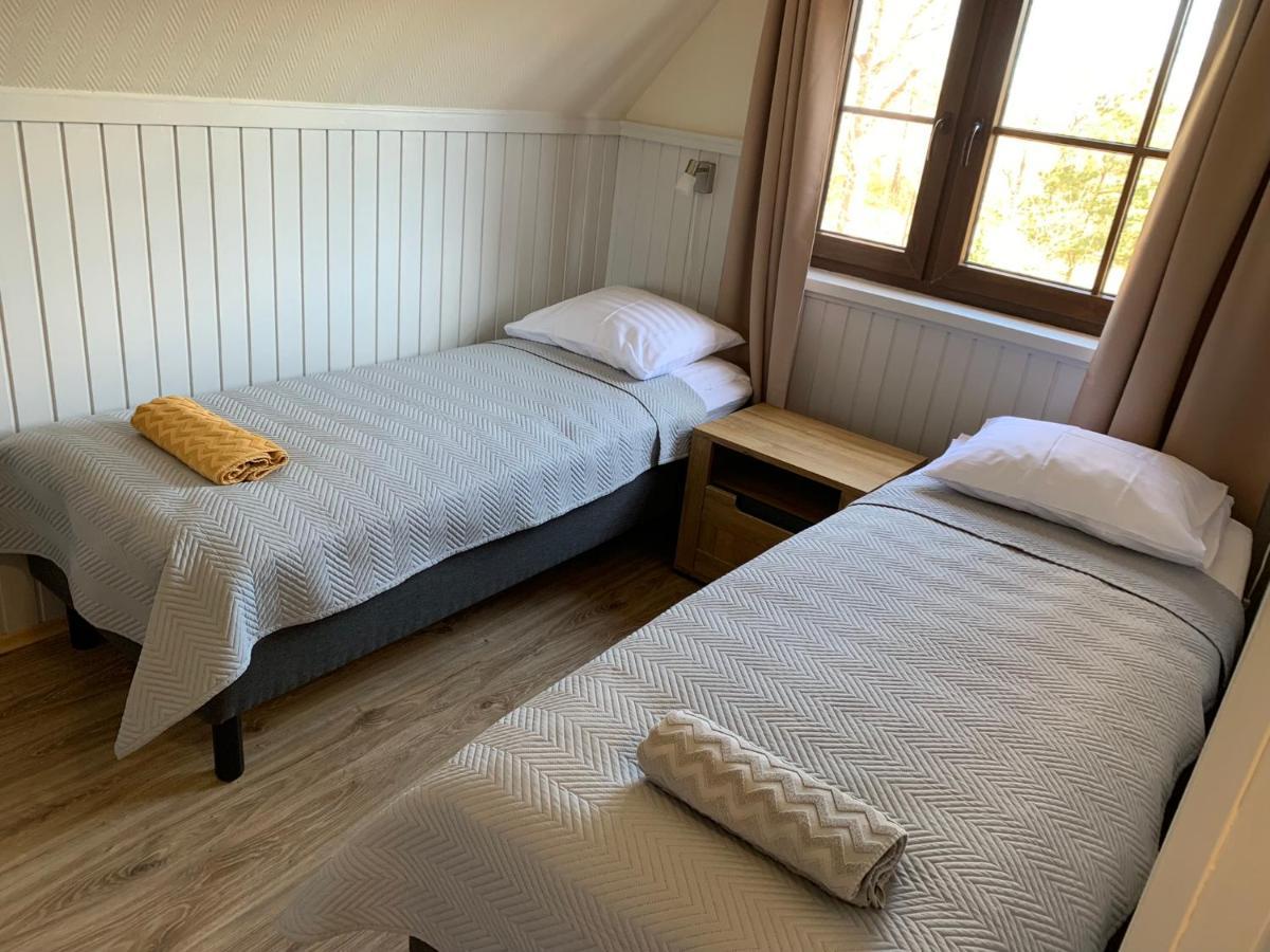 Keldrimaee Kuelalistemaja Panzió Hiiumaa Kültér fotó